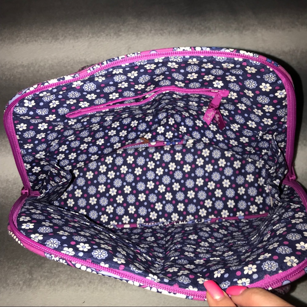 🚫SOLD🚫 Vera Bradley Best Boysenberry Bowler Bag - Picture 7 of 7